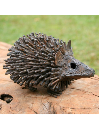 Hérisson en métal recyclé - déco jardin-Animaux sur pattes