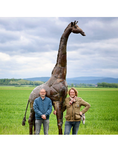 Girafe pièce unique en métal recyclé deco jardin