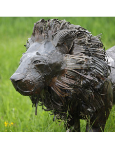 Lion pièce unique en métal recyclé deco jardin 2